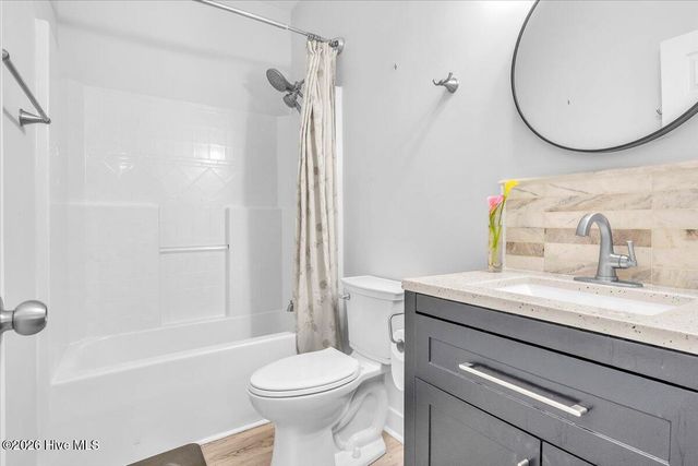 6602 Dorrington Drive, Wilmington, NC 28412
