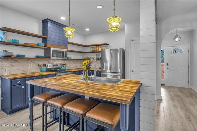 6602 Dorrington Drive, Wilmington, NC 28412