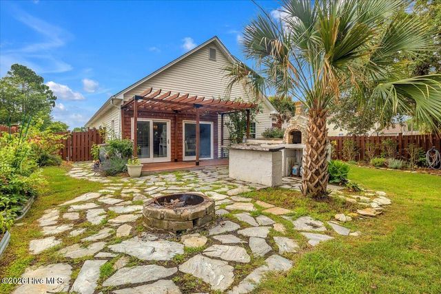 6602 Dorrington Drive, Wilmington, NC 28412