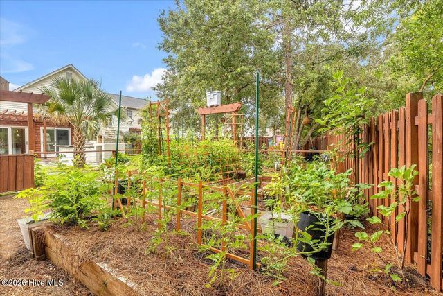 6602 Dorrington Drive, Wilmington, NC 28412