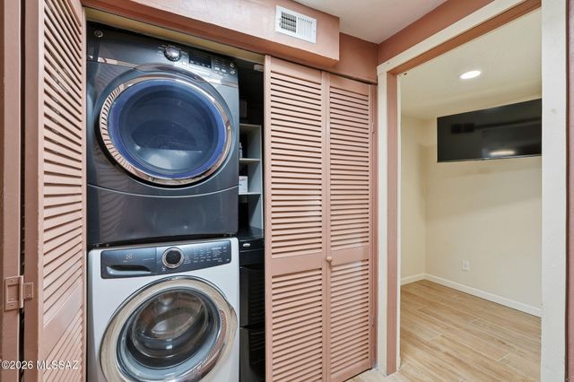 7216 E Paseo San Andres, Tucson, AZ 85710