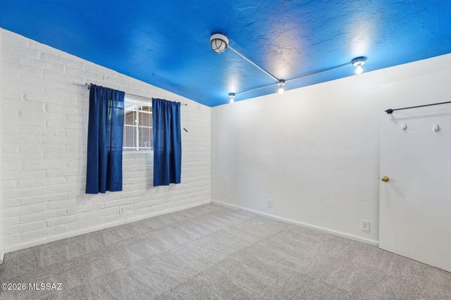 7216 E Paseo San Andres, Tucson, AZ 85710