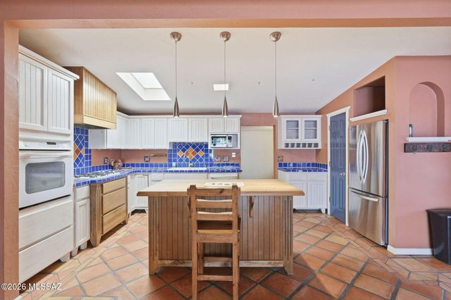 7216 E Paseo San Andres, Tucson, AZ 85710