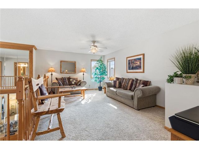 1407 Hunter Hill Road, Hudson, WI 54016