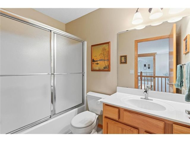 1407 Hunter Hill Road, Hudson, WI 54016