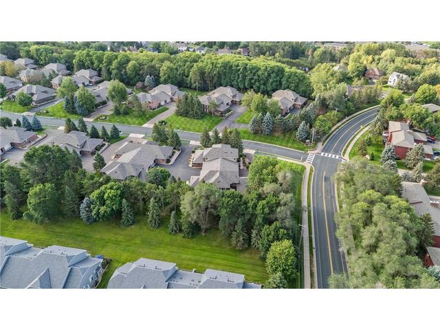 1407 Hunter Hill Road, Hudson, WI 54016