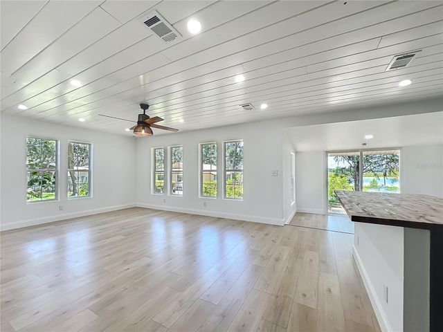 8781 S LAKESHORE DRIVE, Floral City, FL 34436