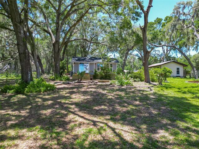8781 S LAKESHORE DRIVE, Floral City, FL 34436
