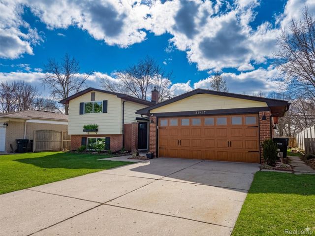 36417 Weber Drive, Sterling Heights, MI 48310