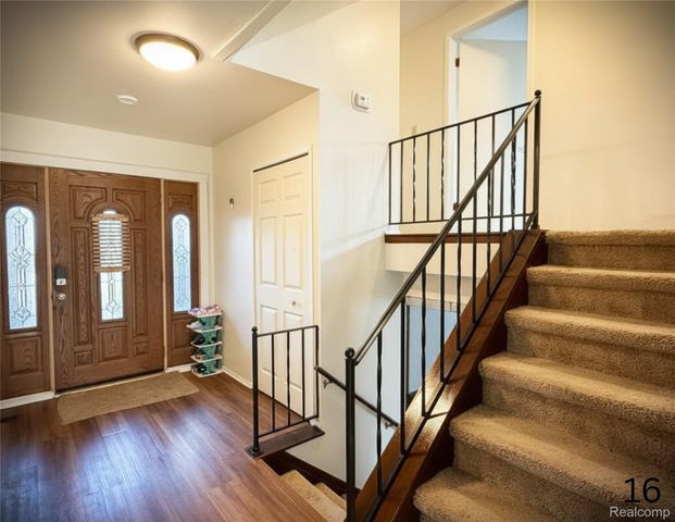 36417 Weber Drive, Sterling Heights, MI 48310