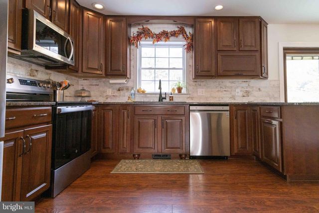 151 S SANDY HILL RD, Coatesville, PA 19320