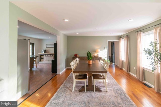 151 S SANDY HILL RD, Coatesville, PA 19320