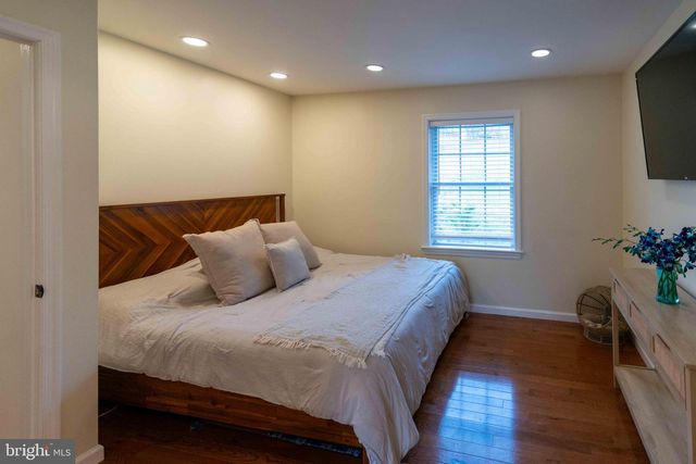 151 S SANDY HILL RD, Coatesville, PA 19320