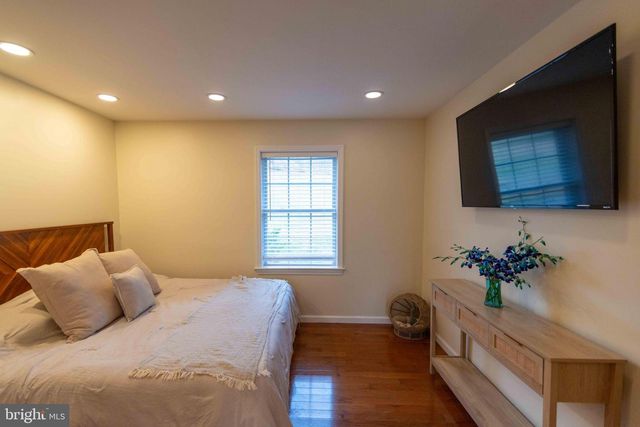 151 S SANDY HILL RD, Coatesville, PA 19320