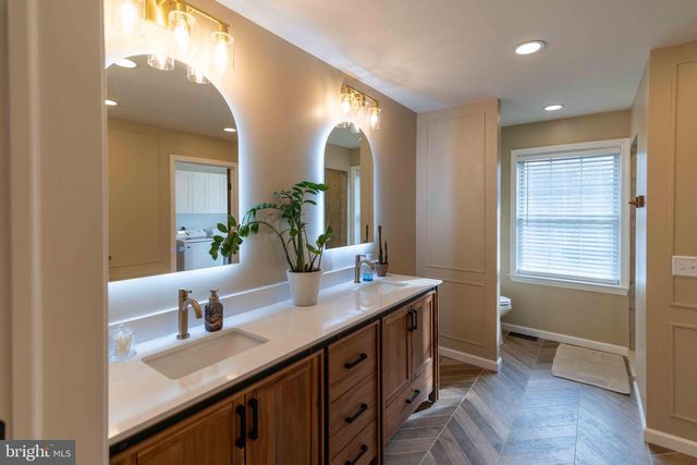 151 S SANDY HILL RD, Coatesville, PA 19320