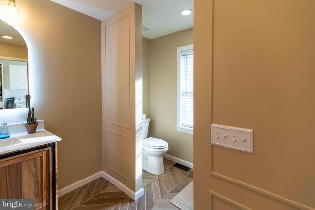 151 S SANDY HILL RD, Coatesville, PA 19320