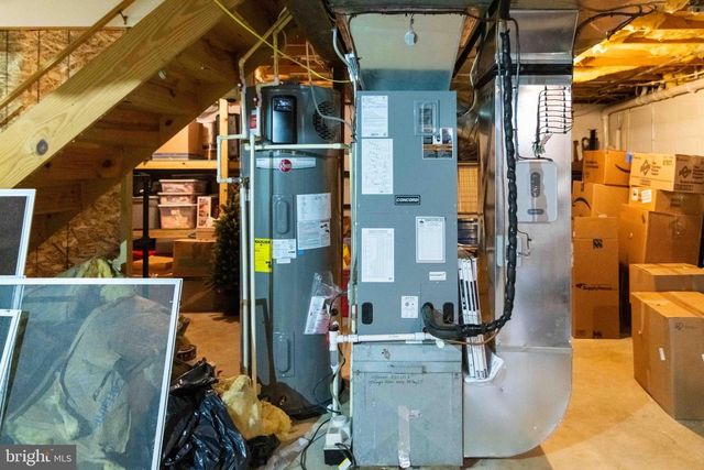 151 S SANDY HILL RD, Coatesville, PA 19320