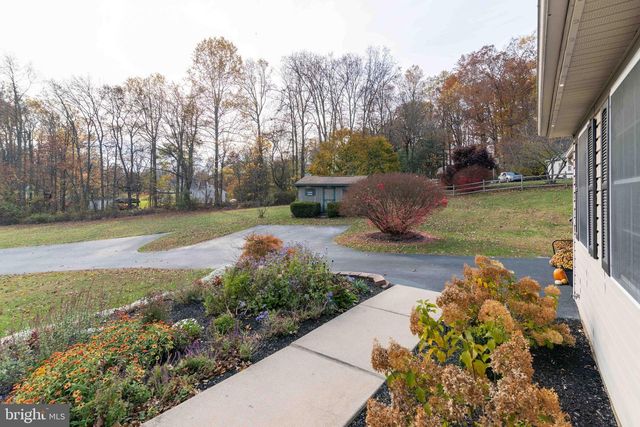 151 S SANDY HILL RD, Coatesville, PA 19320