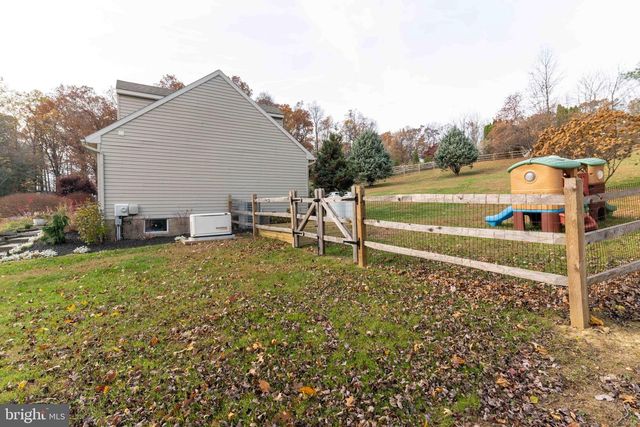 151 S SANDY HILL RD, Coatesville, PA 19320