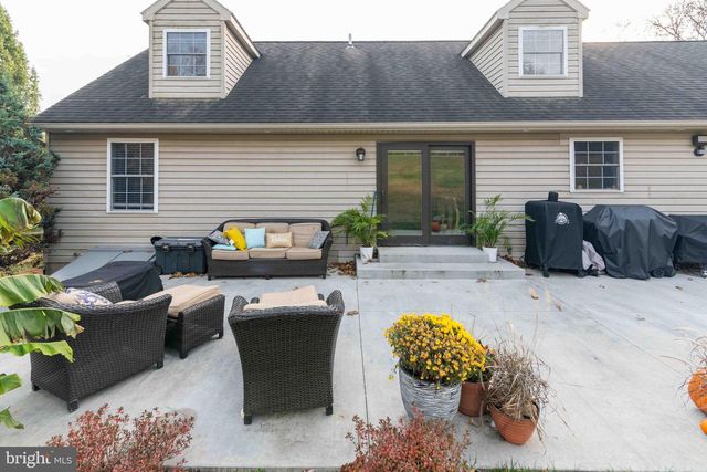 151 S SANDY HILL RD, Coatesville, PA 19320