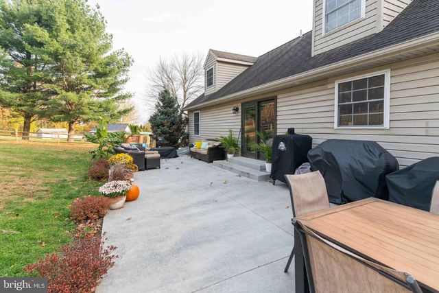 151 S SANDY HILL RD, Coatesville, PA 19320