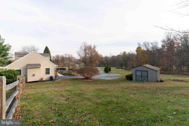 151 S SANDY HILL RD, Coatesville, PA 19320