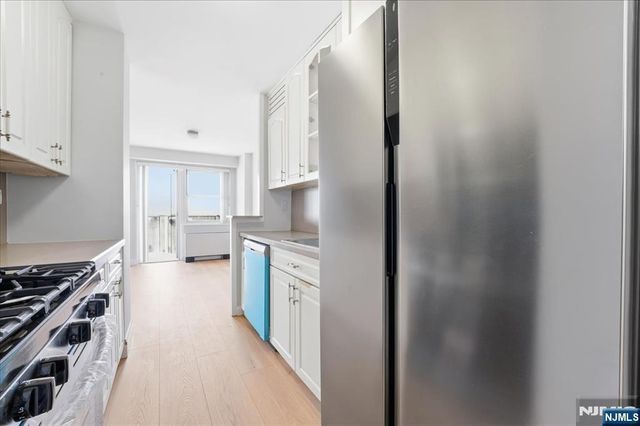 6600 Boulevard East 15D, West New York, NJ 07093