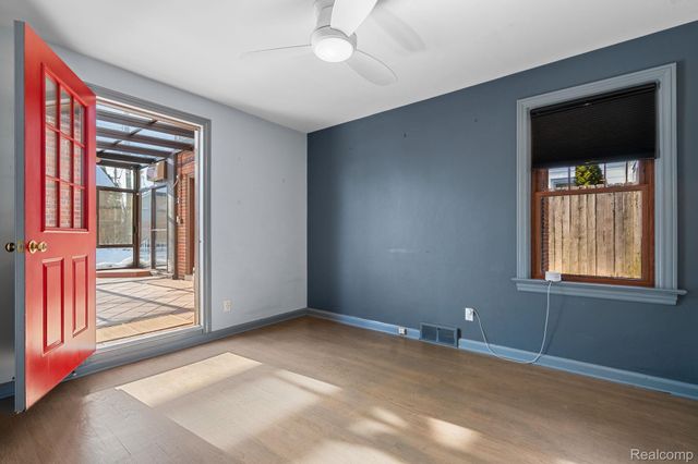 1405 W Liberty Street, Ann Arbor, MI 48103