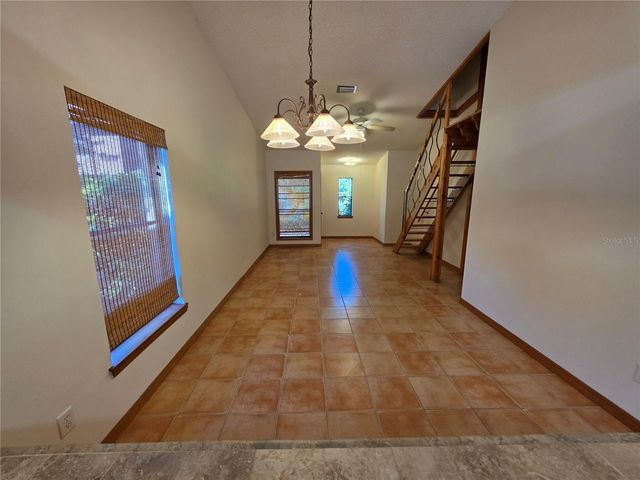 1011 LOVE LN 31, Apopka, FL 32703