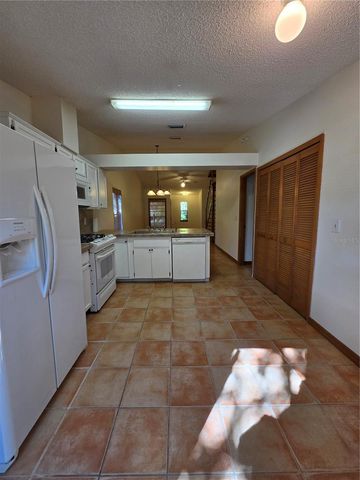 1011 LOVE LN 31, Apopka, FL 32703