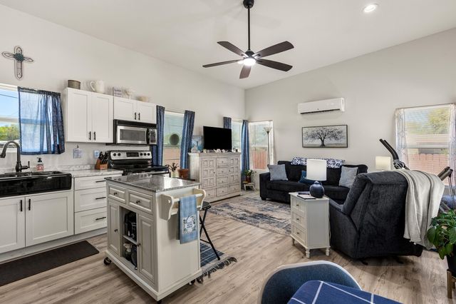 804 Cherry Drive, Groesbeck, TX 76642