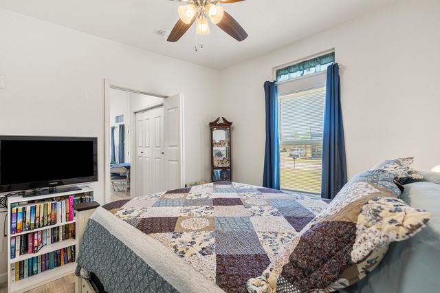 804 Cherry Drive, Groesbeck, TX 76642