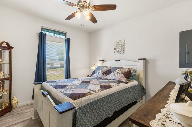 804 Cherry Drive, Groesbeck, TX 76642