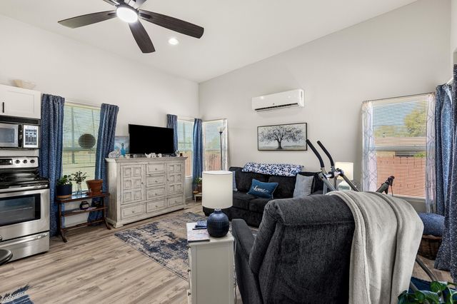 804 Cherry Drive, Groesbeck, TX 76642