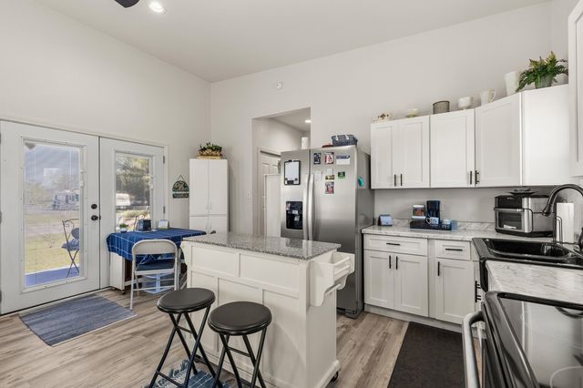 804 Cherry Drive, Groesbeck, TX 76642