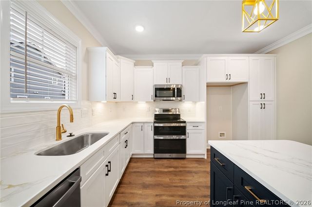 1410 Hilltop Ave, Fayetteville, NC 28305