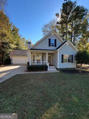 435 Southridge, Senoia, GA 30276