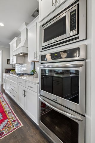 2833 Battleground Dr, Murfreesboro, TN 37129