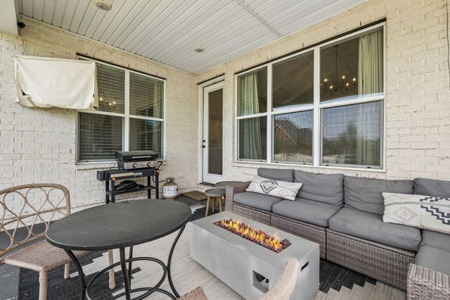 2833 Battleground Dr, Murfreesboro, TN 37129