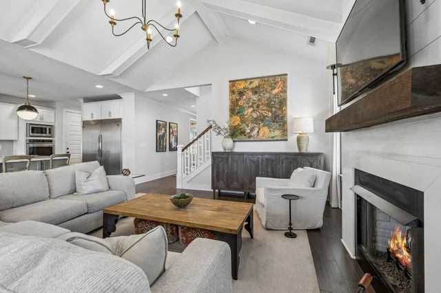 2833 Battleground Dr, Murfreesboro, TN 37129