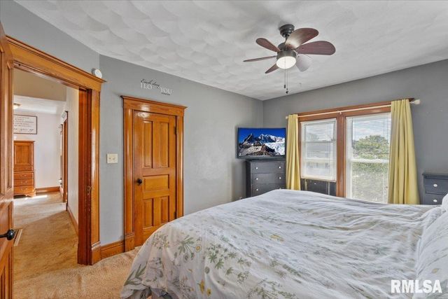 623 E PARK Street, Geneseo, IL 61254