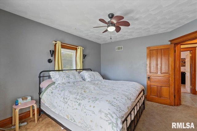 623 E PARK Street, Geneseo, IL 61254