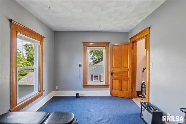 623 E PARK Street, Geneseo, IL 61254