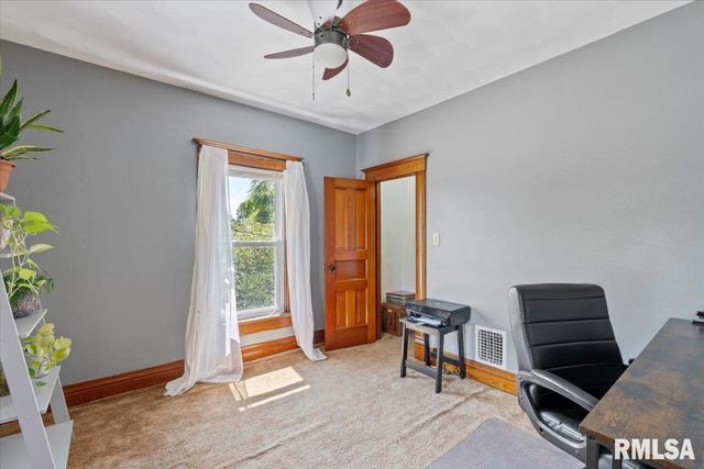 623 E PARK Street, Geneseo, IL 61254