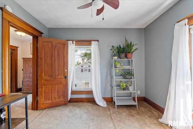 623 E PARK Street, Geneseo, IL 61254