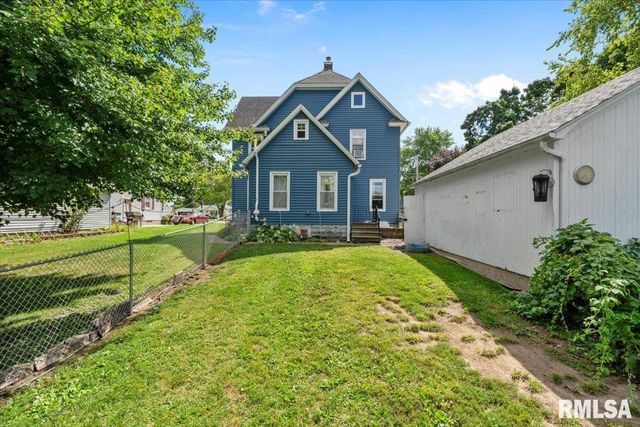 623 E PARK Street, Geneseo, IL 61254