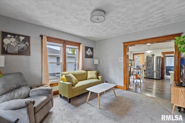 623 E PARK Street, Geneseo, IL 61254