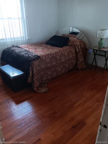 26573 Somerset Drive, Inkster, MI 48141