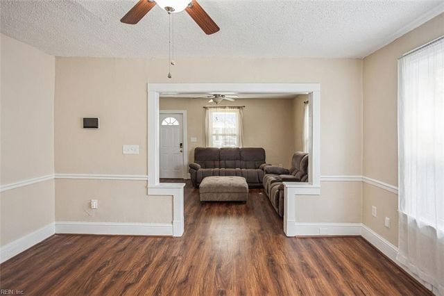 2621 Greenwood DR, Portsmouth, VA 23702