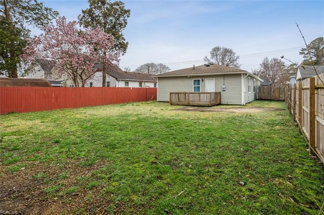 2621 Greenwood DR, Portsmouth, VA 23702